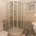 Appartement And Astoria