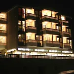 And Astoria Appartement