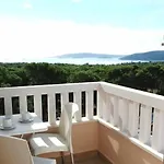 Appartement And Astoria *