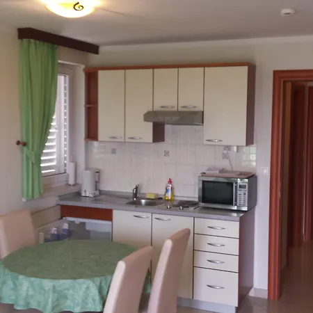 And Astoria Appartement Seget Vranjica