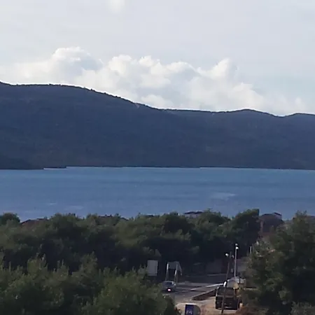 And Astoria Seget Vranjica